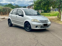 CITROËN - C3 - 2007/2008 - Prata - R$ 17.900,00