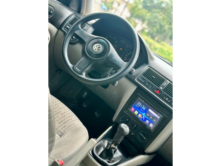 VOLKSWAGEN - GOLF - 2002/2002 - Cinza - R$ 26.900,00