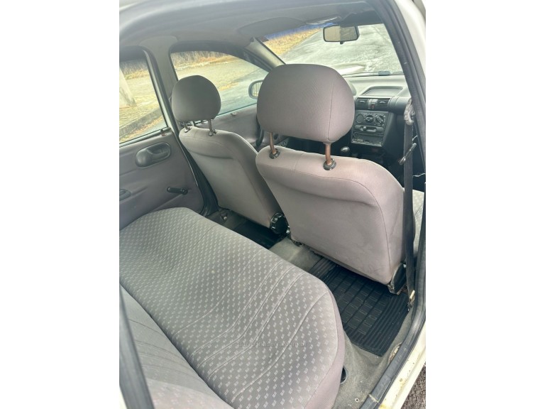 CHEVROLET - CORSA - 1999/1999 - Branca - R$ 10.900,00