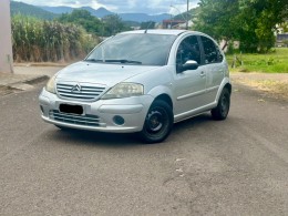 CITROËN - C3 - 2007/2008 - Prata - R$ 17.900,00