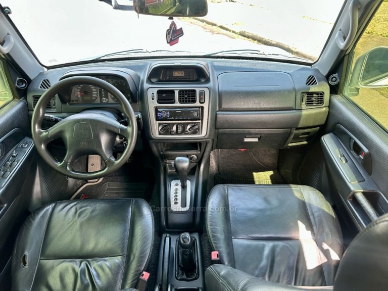 MITSUBISHI - PAJERO TR4 - 2007/2007 - Prata - R$ 42.000,00