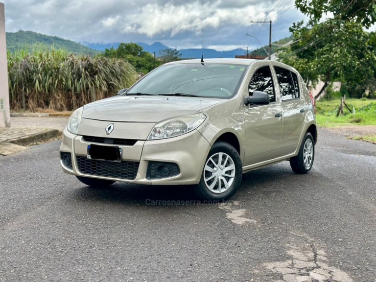 RENAULT - SANDERO - 2012/2012 - Bronze - R$ 26.900,00