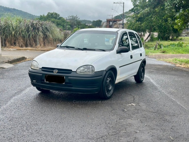 CHEVROLET - CORSA - 1999/1999 - Branca - R$ 10.900,00
