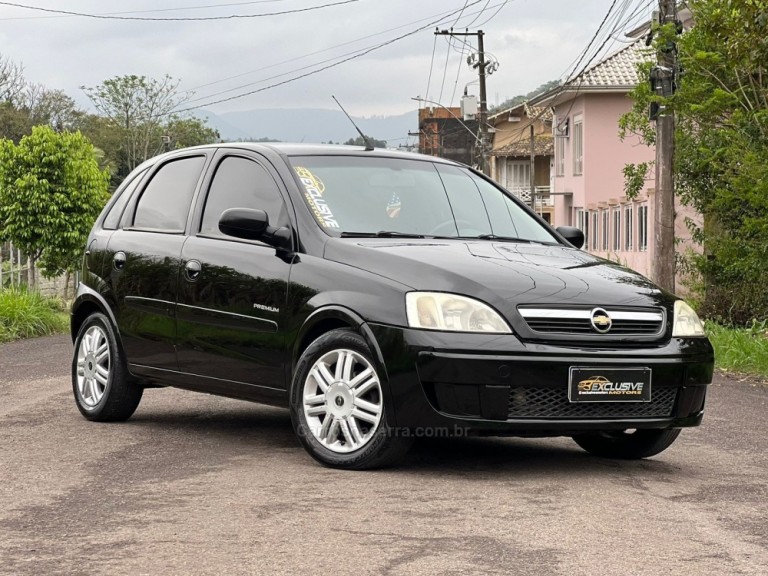 CHEVROLET - CORSA - 2009/2009 - Preta - R$ 29.900,00