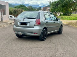 FIAT - PALIO - 2011/2011 - Várias - R$ 31.900,00
