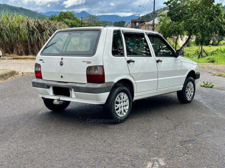 FIAT - UNO - 2009/2009 - Branca - R$ 21.900,00