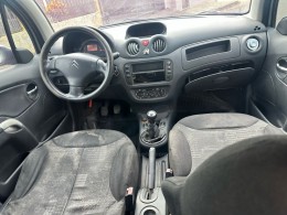 CITROËN - C3 - 2007/2008 - Prata - R$ 17.900,00
