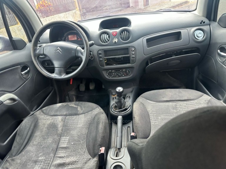 CITROËN - C3 - 2007/2008 - Prata - R$ 17.900,00