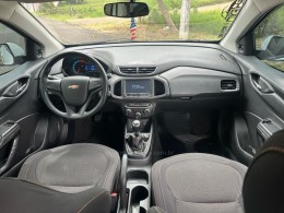 CHEVROLET - ONIX - 2013/2013 - Branca - R$ 43.900,00