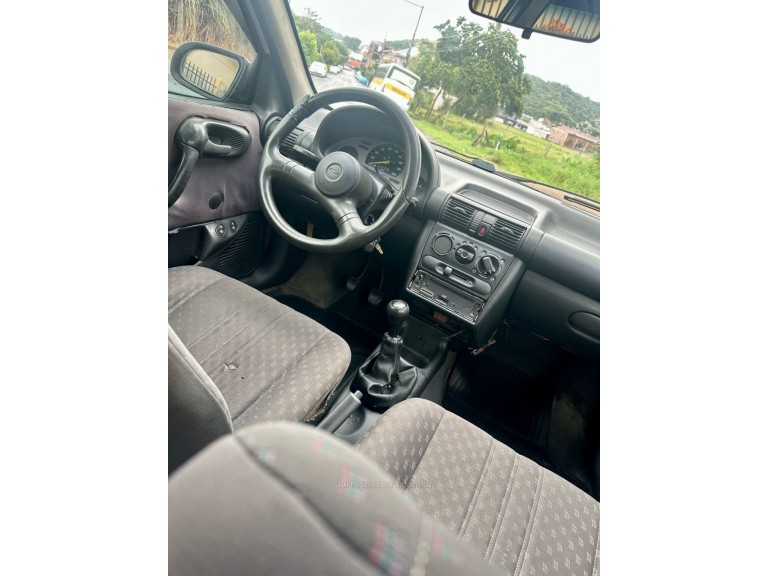 CHEVROLET - CORSA - 1999/1999 - Branca - R$ 10.900,00