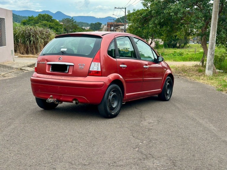 CITROËN - C3 - 2008/2008 - Vermelha - R$ 18.900,00