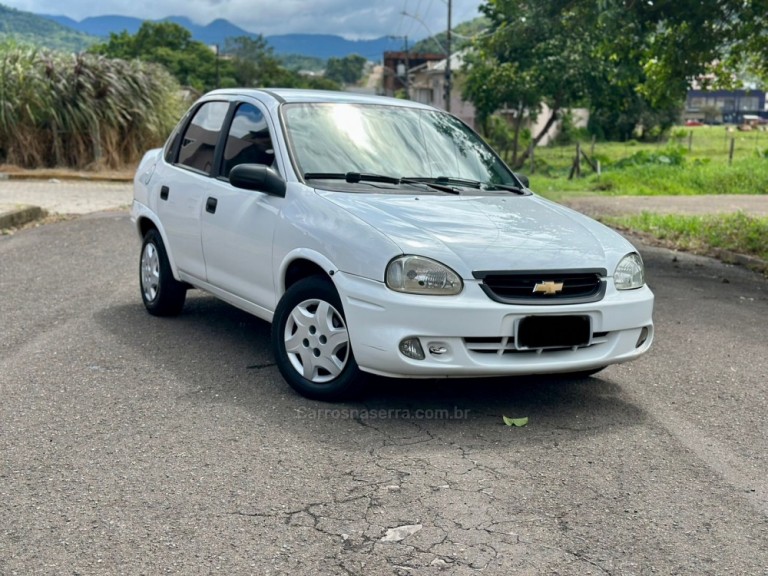 CHEVROLET - CLASSIC - 2009/2010 - Branca - R$ 21.900,00