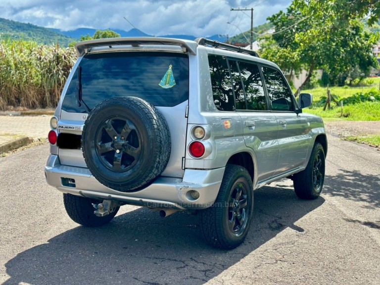 MITSUBISHI - PAJERO TR4 - 2007/2007 - Prata - R$ 42.000,00